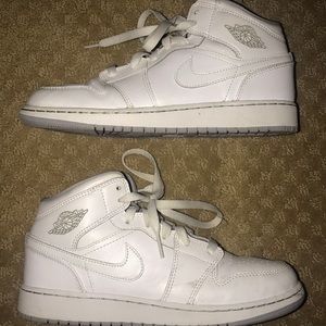 Nike Air Jordan Shoes (youth)